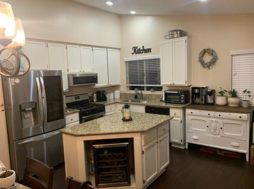 13220 Princeton Dr, Victorville, CA 92392-7248