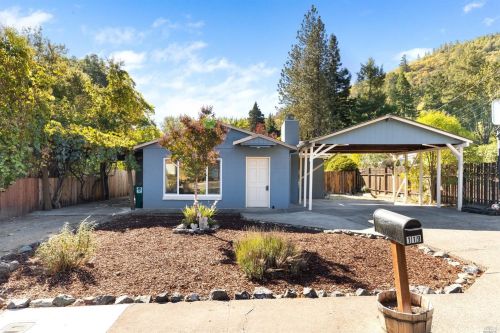 119 Giorno Ave, Ukiah, CA 95482-4264