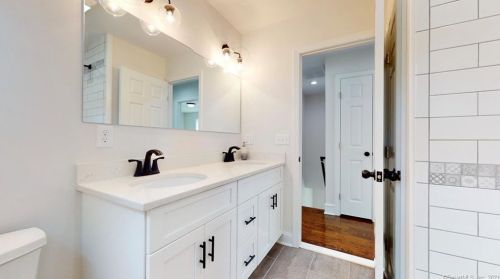45 Kirkside Ave, Milford CT  06460-5919 exterior