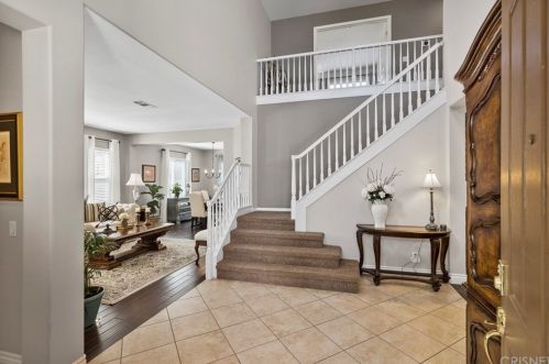 28531 Redwood Canyon Pl, Santa Clarita CA  91390-5723 exterior