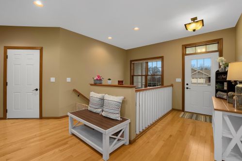 605 Deerwood St, Holmen, WI 54636-9549