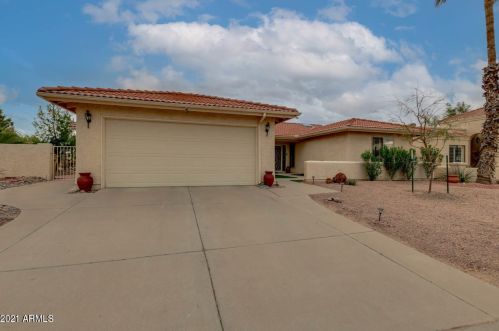 10723 Navajo Pl, Chandler, AZ 85248-9207