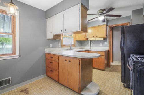 3719 60th Pl, Kenosha, WI 53142-3344
