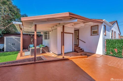 1244 106th Ave, Oakland CA  94603-3814 exterior