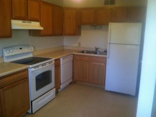1100 Garden Way, Manhattan KS  66502-1792 exterior