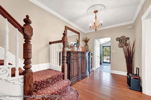 121 Avenue A, Bayonne NJ  07002-1255 exterior