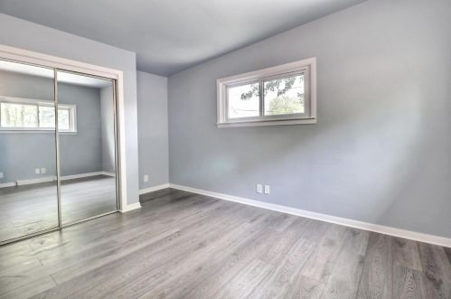 1708 Beulah Vista Blvd, Valpo IN  46383-3002 exterior