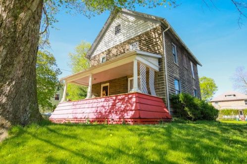 21 York St, Greenville, PA 16125-2247