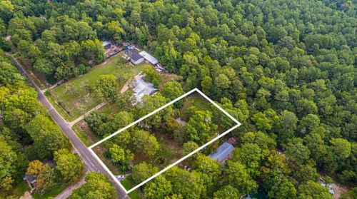 123 Summer Pl, Huntsville, TX 77340-2213