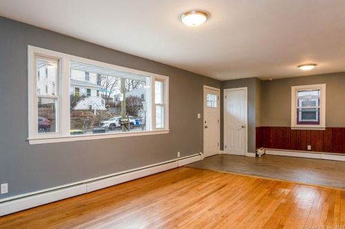 112 Birch St, Waterbury CT  06704-3808 exterior