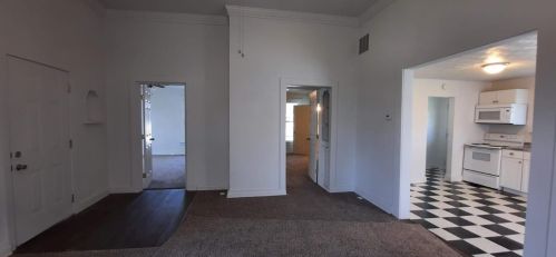 384 Wood St, Wilmington OH  45177-1239 exterior