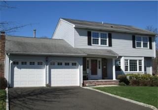 64 Liberty Dr, South Brunswick, NJ 08810-1614