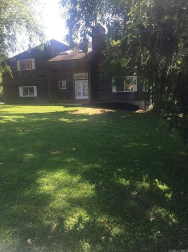 4 Powderhorn Rd, Patterson, NY 12563-2524