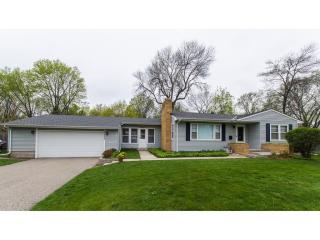 8632 Clinton Ave, Minneapolis, MN 55420-2913