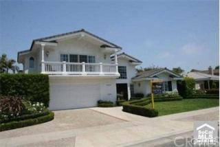 16996 Edgewater Ln, Huntington Beach CA  92649-4206 exterior