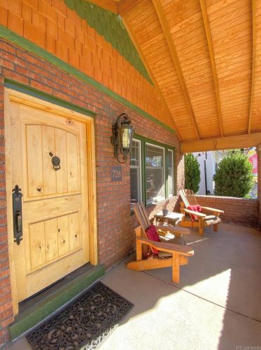 728 Gilpin St, Denver CO  80218-3634 exterior
