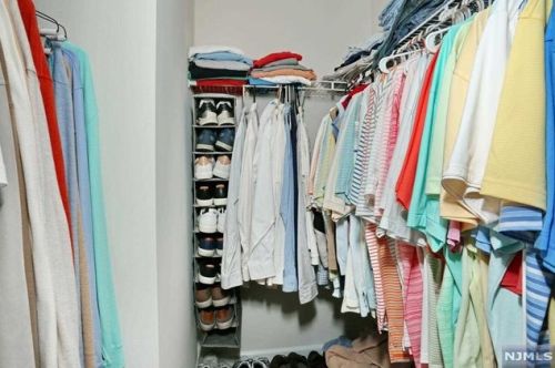 22 Aster Ln, Outwater NJ 07026-3563 exterior