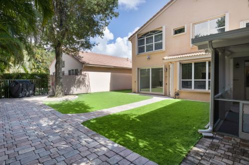4895 Classical Blvd, Delray Beach FL  33445-1222 exterior