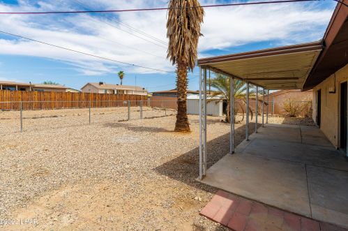 642 Riverboat Dr, Lake Havasu City AZ  86403-3650 exterior