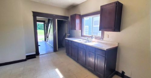 636 Ray St, New Castle PA  16101-4240 exterior