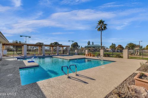 4636 Michelle Dr, Glendale AZ  85308-1519 exterior