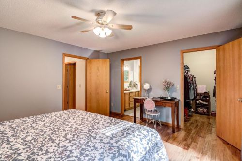 827 250th St, East Farmington WI  54020-4320 exterior