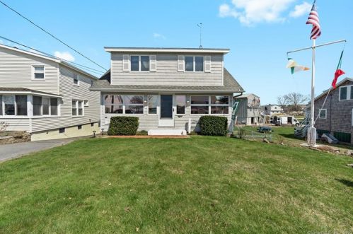 63 Langworthy Ave, Stonington CT  06378-3023 exterior