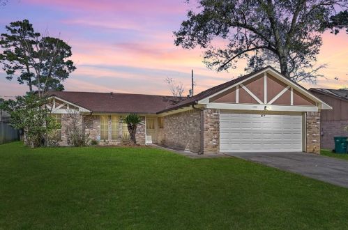 1717 Tims Ln, Conroe, TX 77301-4025