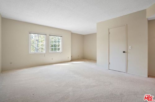 1966 Huntington Dr, South Pasadena CA  91030-4950 exterior