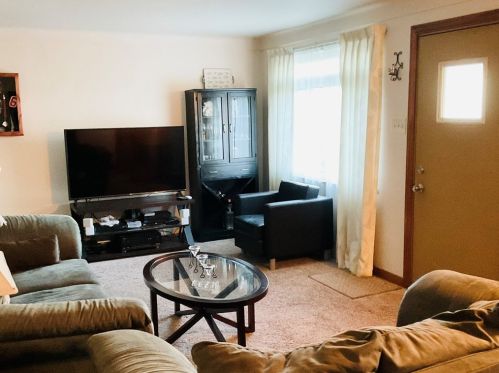 135 Clubvue Dr, Pittsburgh PA  15122-1923 exterior