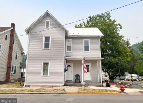 9 Specht St, Mc Clure PA  17841-9725 exterior