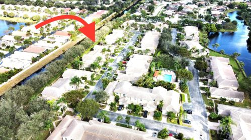 6432 Park Lk Cir, Boynton Beach FL  33437-3228 exterior