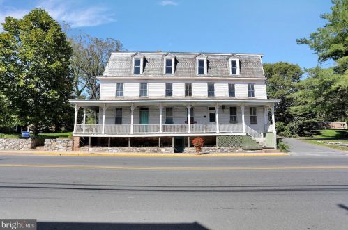 310 Main St, Edinburg, VA 22824-9404