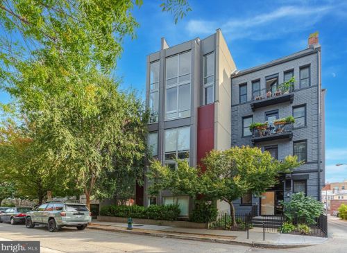 1466 Harvard St, Washington, DC 20009-4672