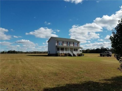22403 Medicine Springs Rd, Courtland, VA 23837-2467