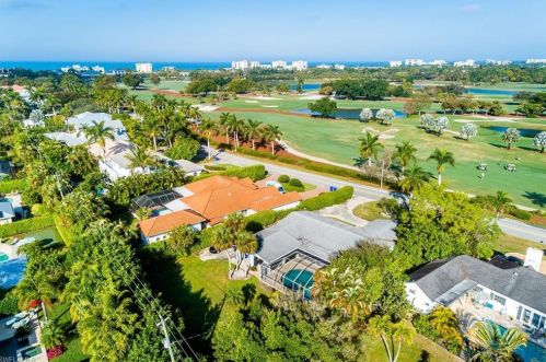 626 Golf Dr, Naples, FL 34102-5353