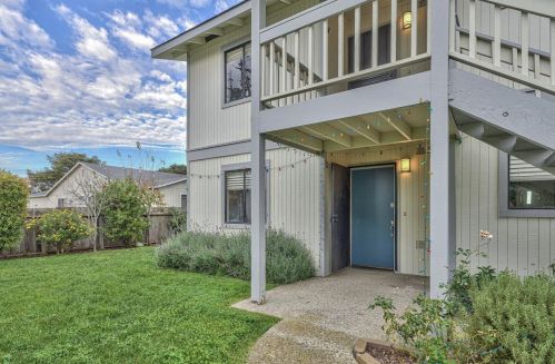 1091 Wanda Ave, Seaside CA  93955-5325 exterior