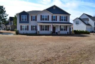 3936 Lifestyle Rd, Fayetteville, NC 28312-9348