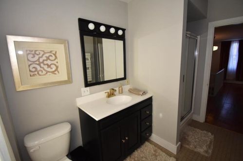 64 2 St, Easton PA  18042-6104 exterior