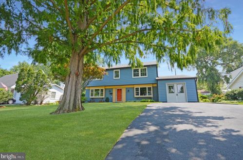 12730 Buckingham Dr, Bowie, MD 20715-2463