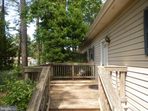 32300 Hidden Acre Dr, Frankford DE  19945-3120 exterior