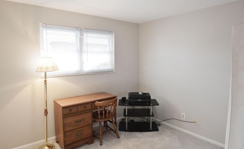 425 Geron Dr, Springfield OH 45505-2803 exterior