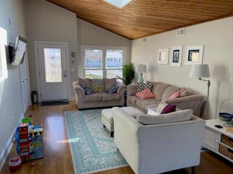 1812 Riviera Pkwy, Point Pleasant Beach NJ  08742-5243 exterior