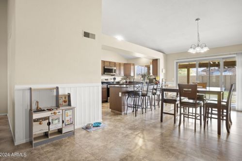 4719 Kristal Way, Glendale AZ  85308-4855 exterior