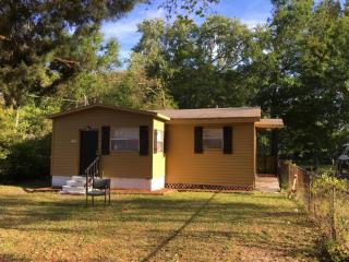 2190 Benedict Rd, Jacksonville, FL 32209-2504