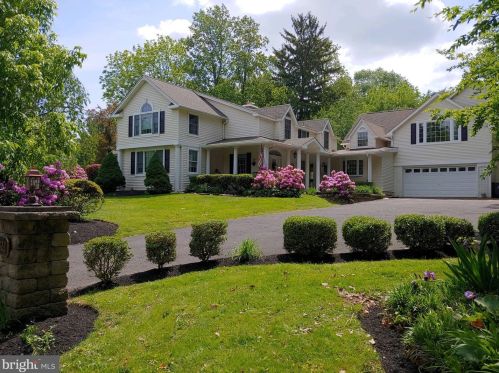 322 Worthington Mill Rd, Southampton, PA 18954-1939