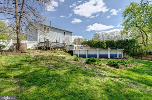 1942 Bergdoll Ave, Boothwyn PA 19061-2618 exterior