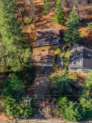 708 Doris Dr, Grass Valley CA  95945-5524 exterior