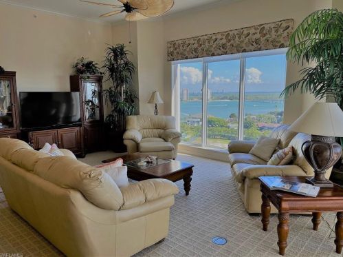 4183 Bay Beach Ln, Fort Myers Beach, FL 33931-6911