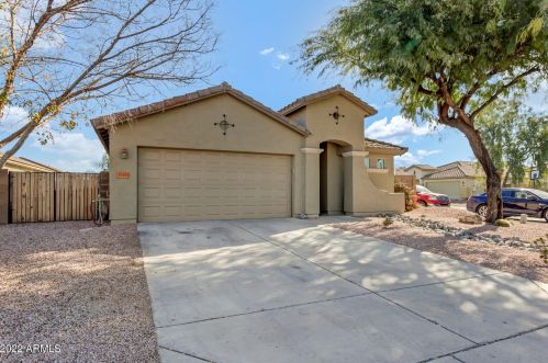 35455 Belgian Blue Ct, San Tan Valley, AZ 85143-5505